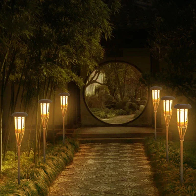 Solar Tuinfakkels met Vlameffect - Flakkerend Licht - Automatische Schemersensor - Weersbestendig voor Tuin Terras Pad - 5 Stuks Set