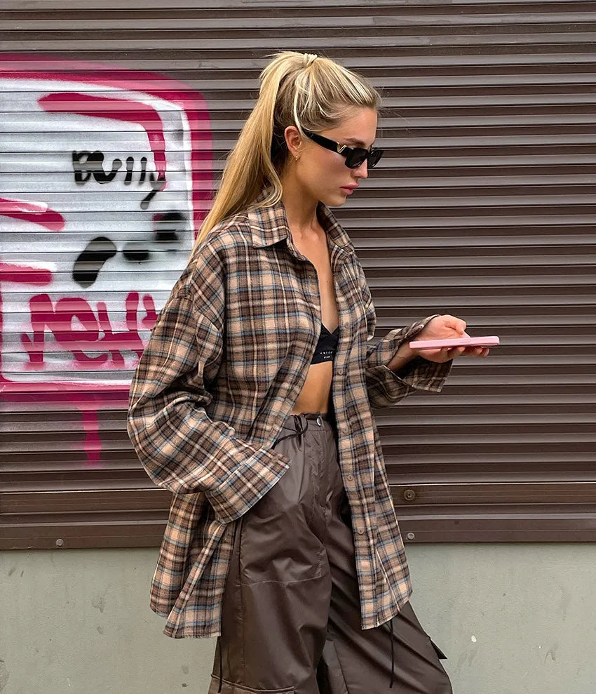 Dames Oversized Blouse Geruit Bruin met Knoopsluiting - StudioMarella