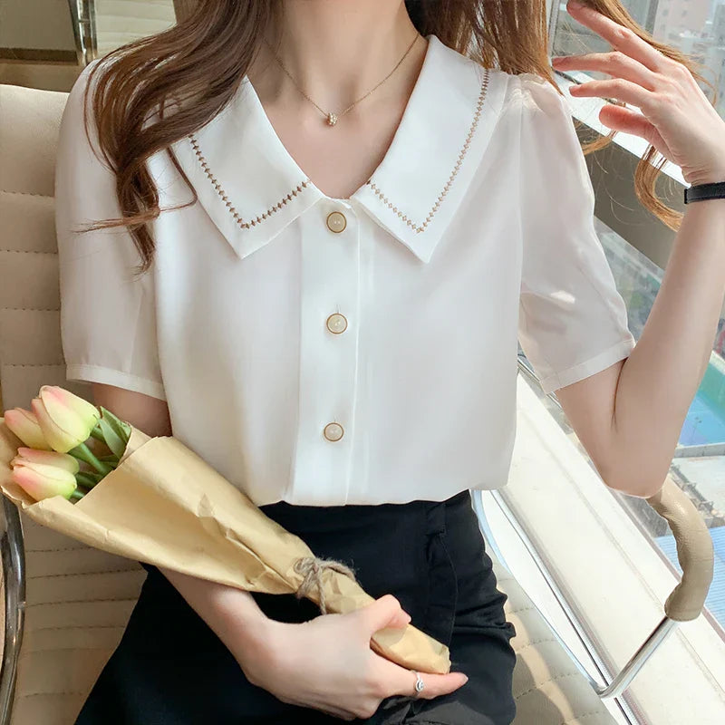 Lichte Zomer Bloes van Chiffon Stof