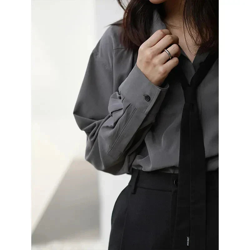 Dames Oversized Hemd Grijs Minimalistisch Model