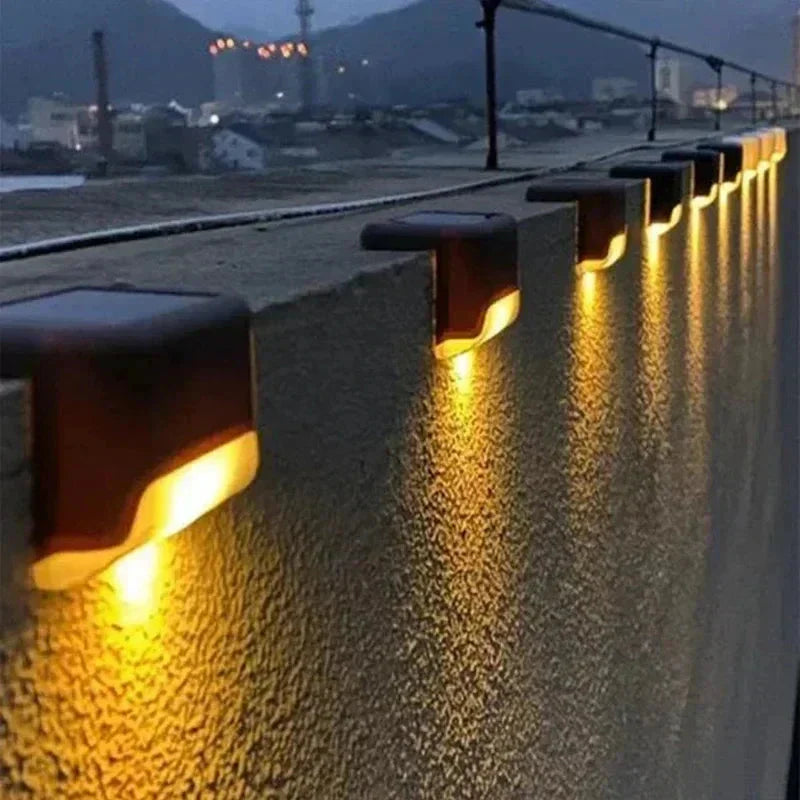 Zonnetuinlampjes Set 8 Stuks Trapverlichting Automatisch Warm of Koud Licht LED 0,5W PVC Waterdicht voor Trappen Terrassen Tuinpaden Zonne-energie Draadloos Schemeringssensor