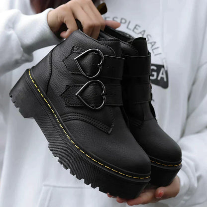 Dames Enkelboots met Hartvormige Gesp Comfortabel Leer