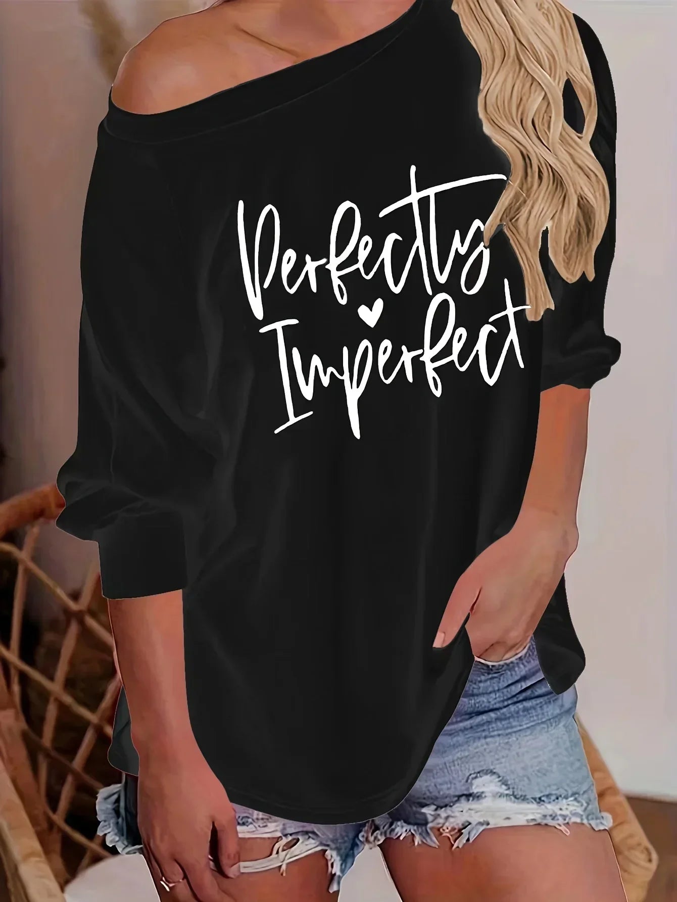 Vrouwelijke Off-Shoulder Blouse Perfetto Stijl