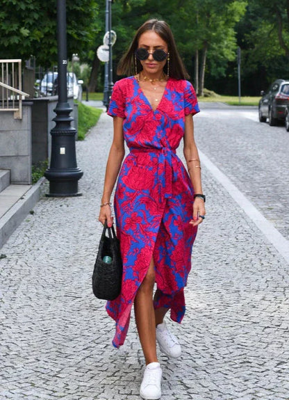 Zomerjurk Bloemenprint Luchtig en Vrouwelijk Model