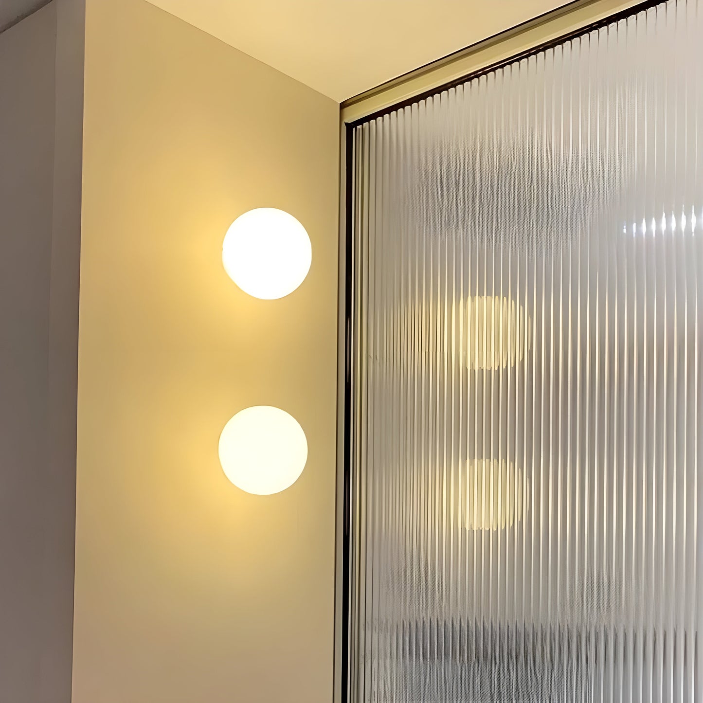 Wandlamp Rond Matglas Minimalistisch Scandinavisch Japandi Stijlvol Woonkamer Slaapkamer