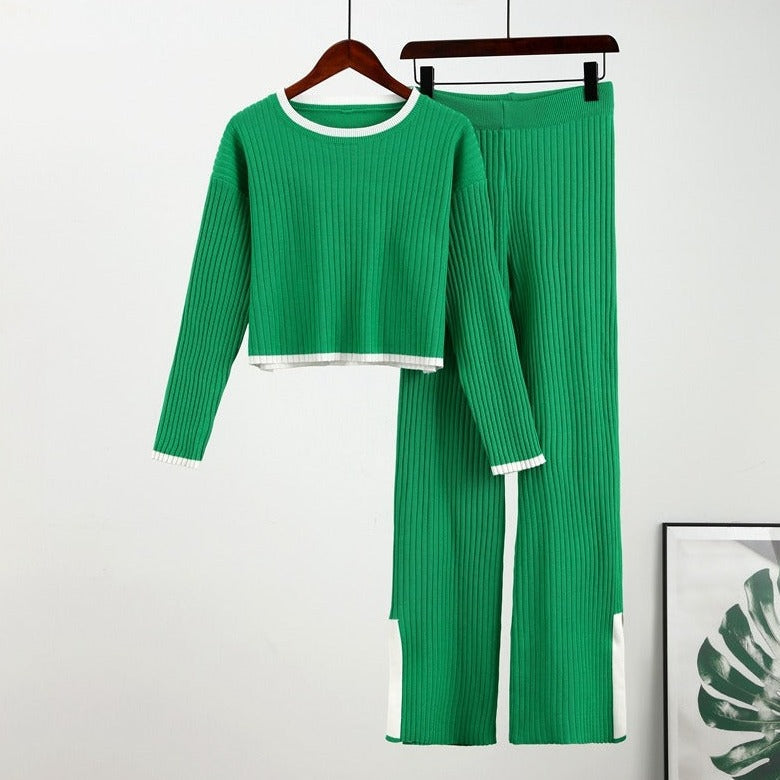 Vrouwelijke Tweedelige Set jurk en broek