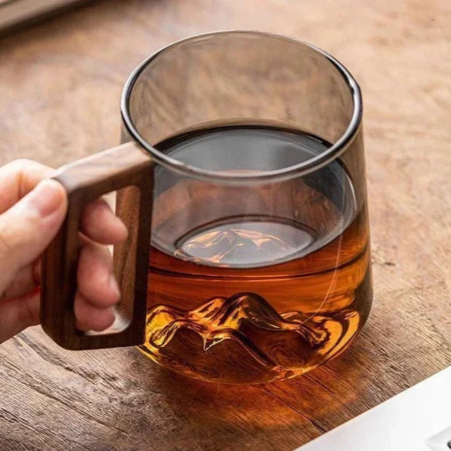 Glazen Bergpiek Beker met Dubbele Wand 300ml – Hittebestendig Borosilicaatglas met Houten Handgreep voor Koffie en Thee