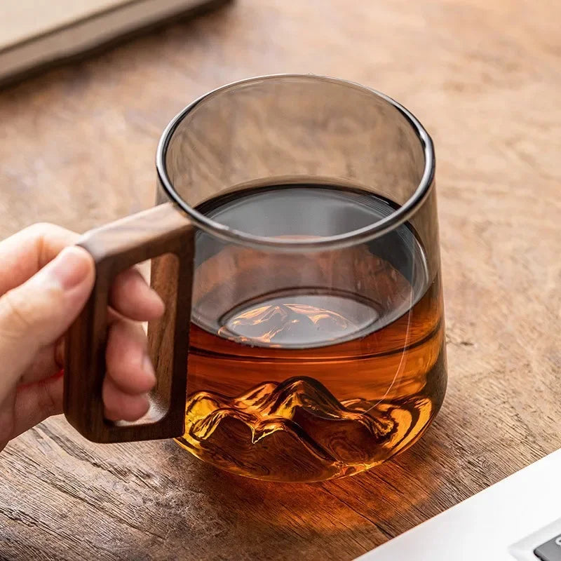 Glazen Bergpiek Beker met Dubbele Wand 300ml – Hittebestendig Borosilicaatglas met Houten Handgreep voor Koffie en Thee