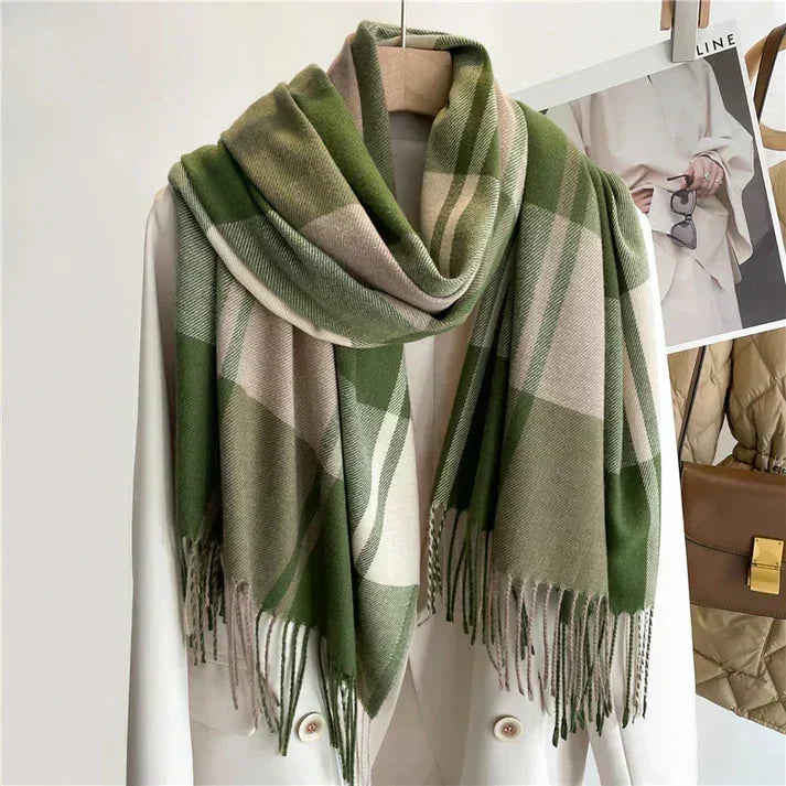 Geruite Sjaal met Klassiek Patroon – Warm & Stijlvol Accessoire voor Herfst en Winter