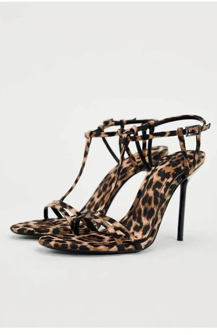 Leopard Sandalen met Hoge Hak en Glamour Look - StudioMarella