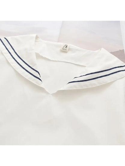 Elegante Matrozenblouse voor Vrouw met Klassiek Design