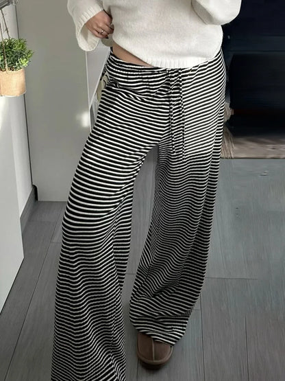 Dames Oversized Broek Blauw Gestreept Comfy Stijl