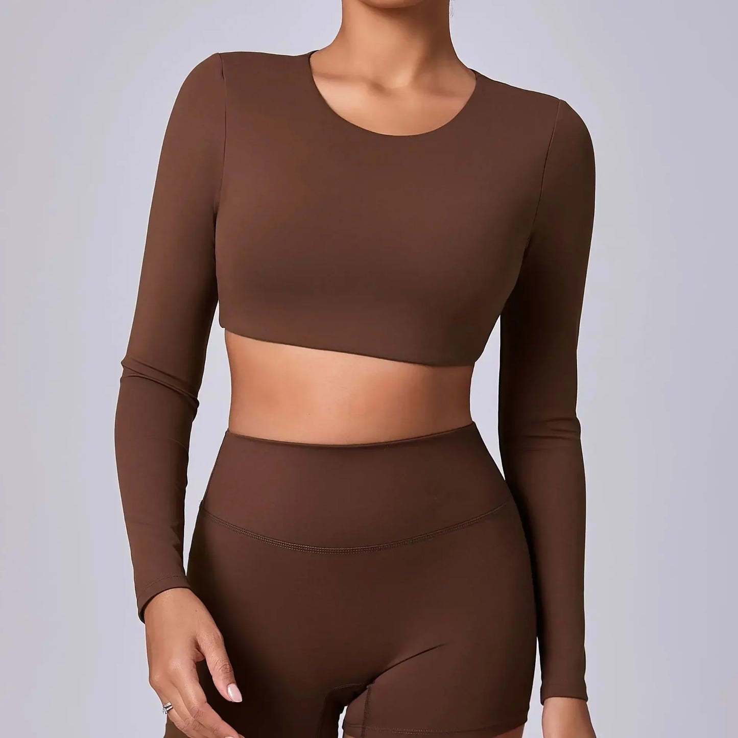Vrouwelijke Cropped Top met Push-up Lange Mouwen