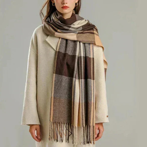 Geruite Sjaal met Klassiek Patroon – Warm & Stijlvol Accessoire voor Herfst en Winter