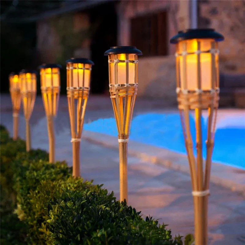 Solar Tuinfakkels met Vlameffect - Flakkerend Licht - Automatische Schemersensor - Weersbestendig voor Tuin Terras Pad - 5 Stuks Set