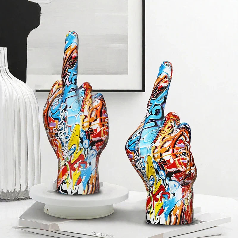 Beeldje Sculptuur Brutale Uitstraling Resin Decoratie Zwart 19cm Binnen Buiten
