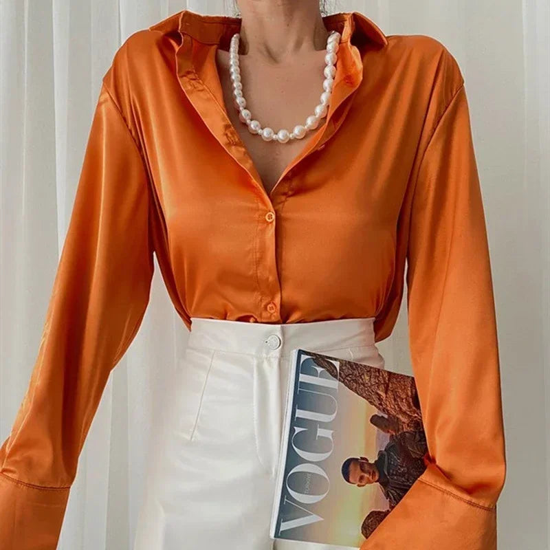 Dames Satijnen Blouse Oranje met Lange Mouwen