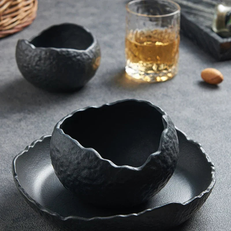 Sculptural Serveerkom van Porselein voor Desserts en Hapjes in Modern Minimalistisch Design