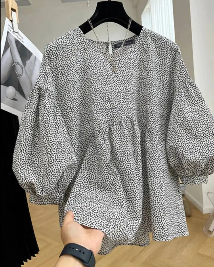 Vrouwelijke Zomer Blouse Elegant en Luchtig - StudioMarella