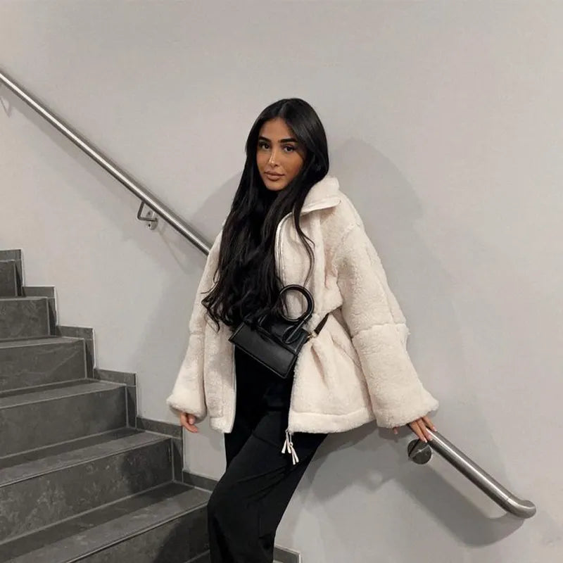 Dames Lamswollen Jas Warm en Elegant