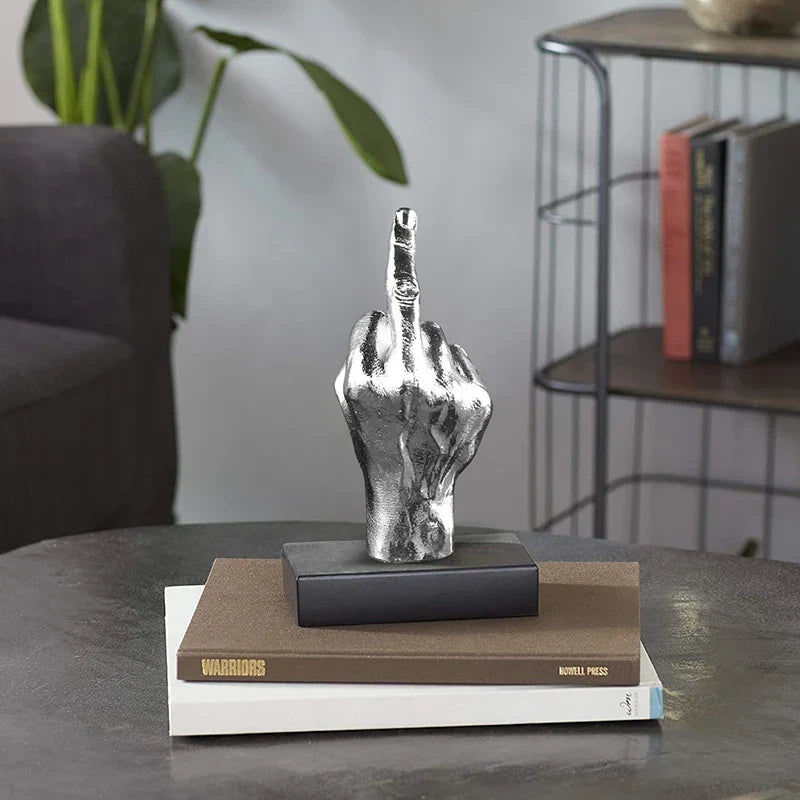 Beeldje Sculptuur Brutale Uitstraling Resin Decoratie Zwart 19cm Binnen Buiten