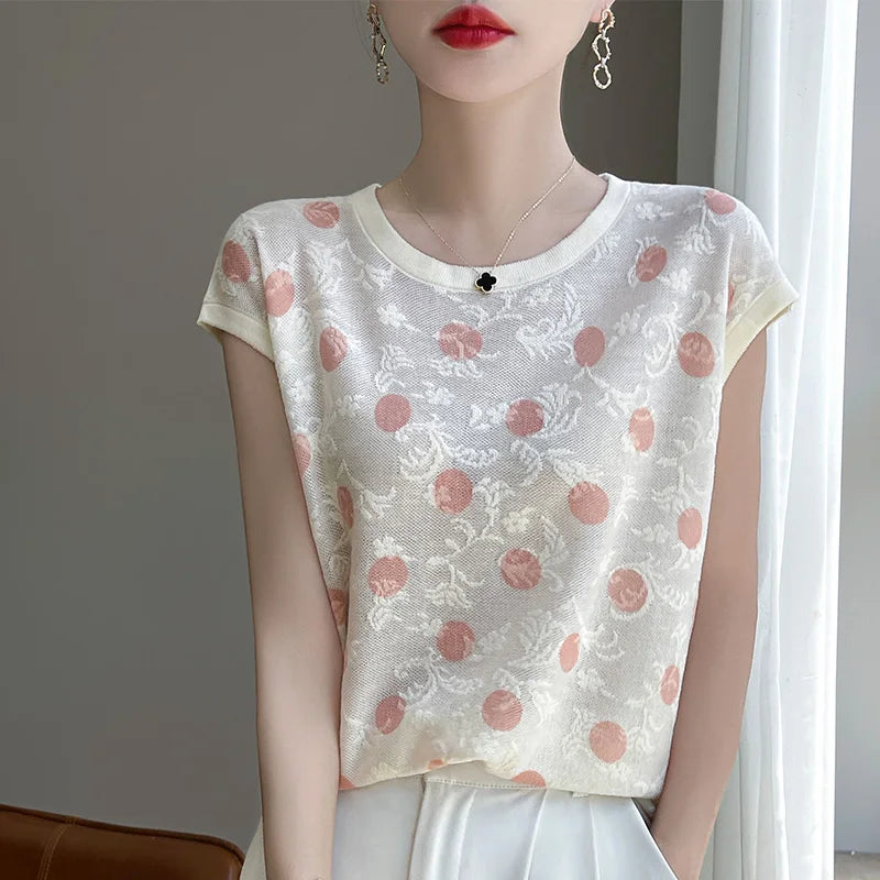 Vrouwelijke Zomer Blouse met Polka Dots