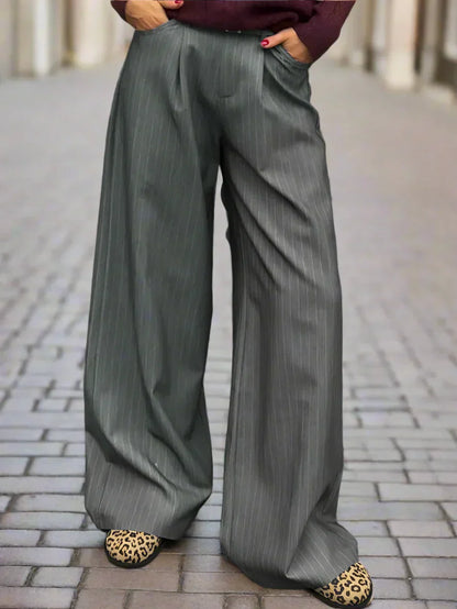 Dames Oversized Broek Khaki Met Leuke Print - StudioMarella