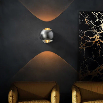 Moderne Wandlamp met LED Verlichting – Messing Afwerking voor Hal & Woonkamer