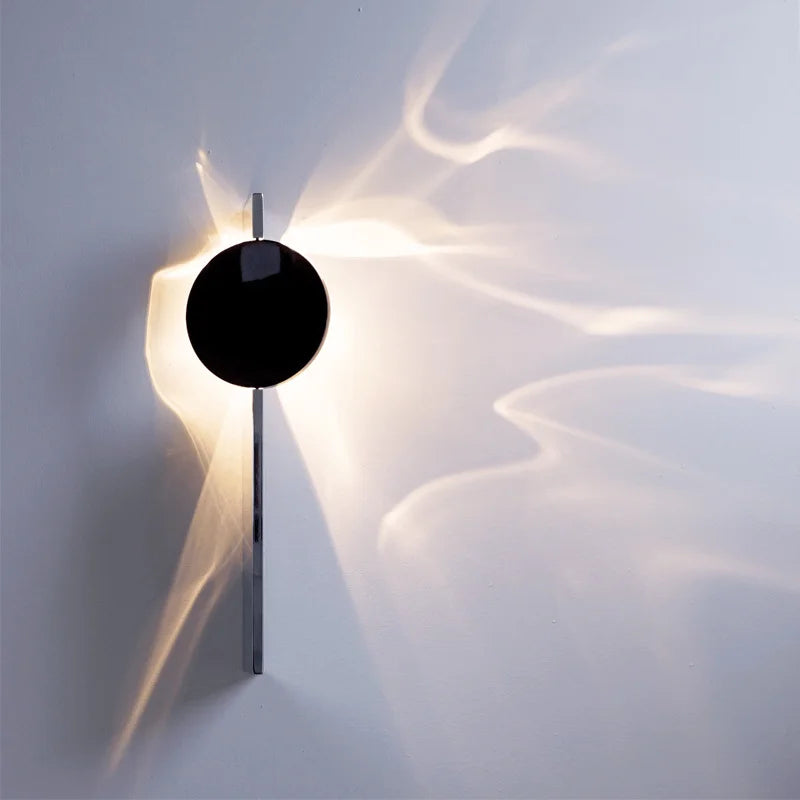 Draaibare Wandlamp met Golvend Design – Modern LED Wandverlichting voor Interieur