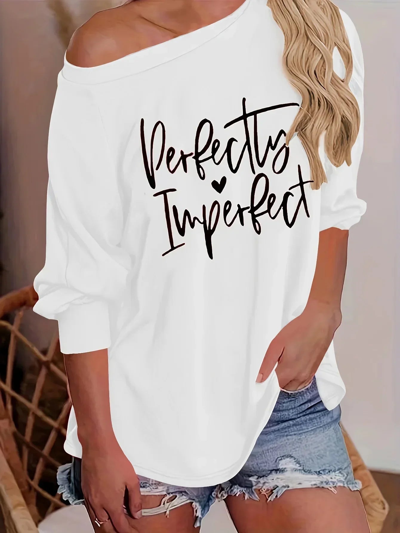 Vrouwelijke Off-Shoulder Blouse Perfetto Stijl