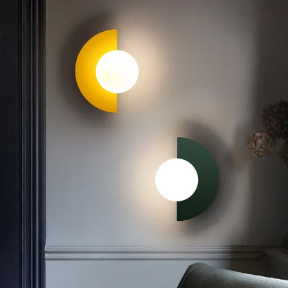 Moderne LED Wandlamp met Geometrisch Design voor Woonkamer & Slaapkamer