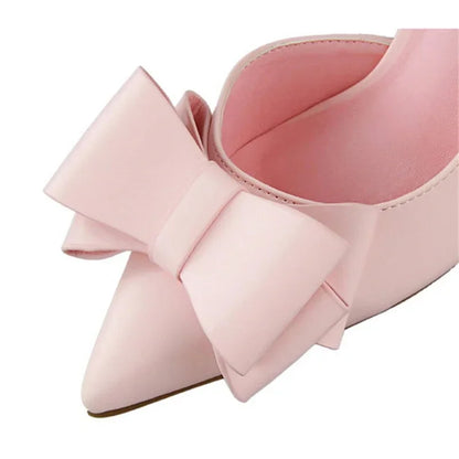 Pumps met Strik Detail en Puntige Neus Elegante Stijl