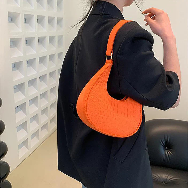 Halve Maan Handtas Leer Chic Design