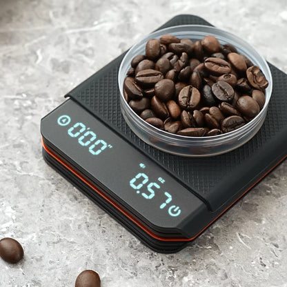 Koffieweegschaal Digitaal 2000g Oplaadbaar USB-C Timer Espresso Precisie 0,1g LED Compact Draagbaar Barista Keukenweegschaal
