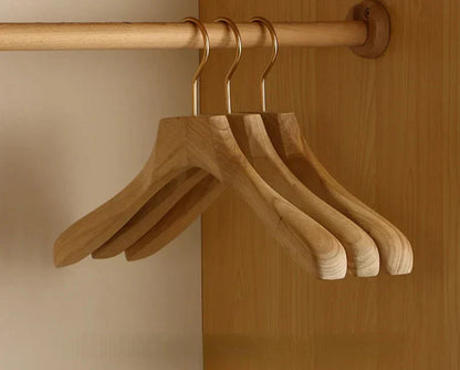 Kledinghangers Hout Breed Antislip Kamperhout Champagne Haak Pak Jas Kast