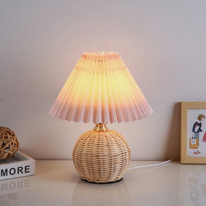 Rotan Tafellamp Geplooide Kap USB 5W Slaapkamer Nachtkastje Scandinavisch Boho Sfeerverlichting Riet Bureau Leeslamp