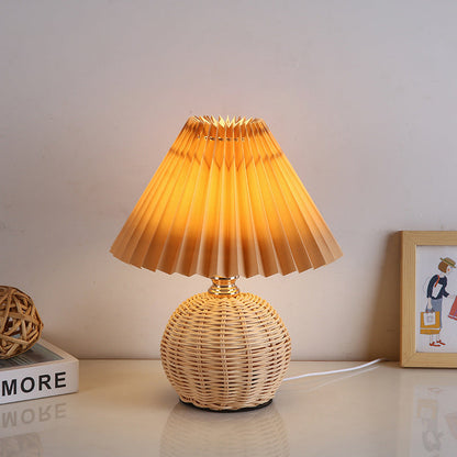 Rotan Tafellamp Geplooide Kap USB 5W Slaapkamer Nachtkastje Scandinavisch Boho Sfeerverlichting Riet Bureau Leeslamp