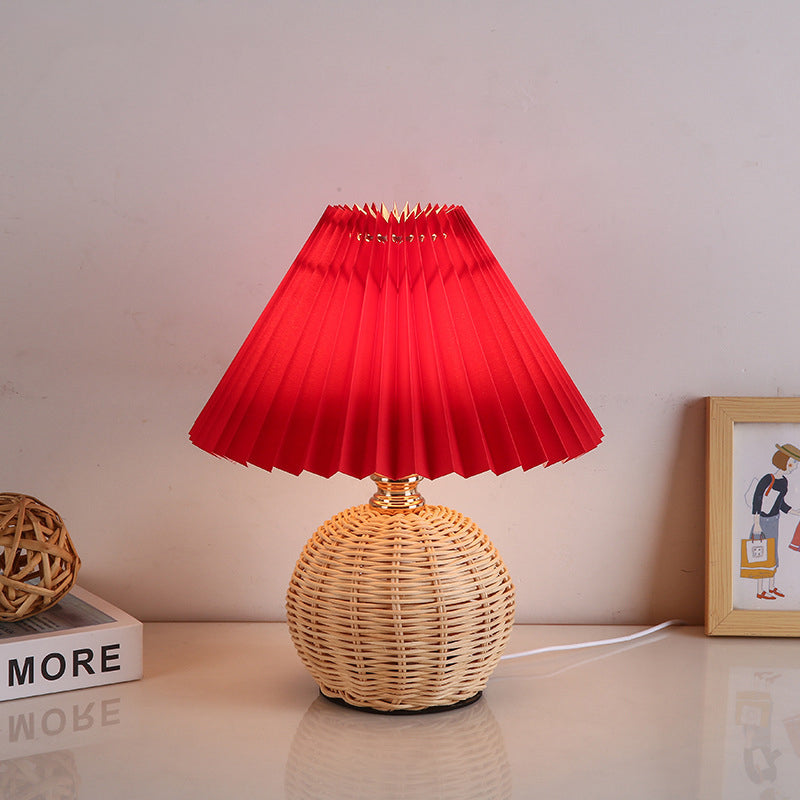 Rotan Tafellamp Geplooide Kap USB 5W Slaapkamer Nachtkastje Scandinavisch Boho Sfeerverlichting Riet Bureau Leeslamp