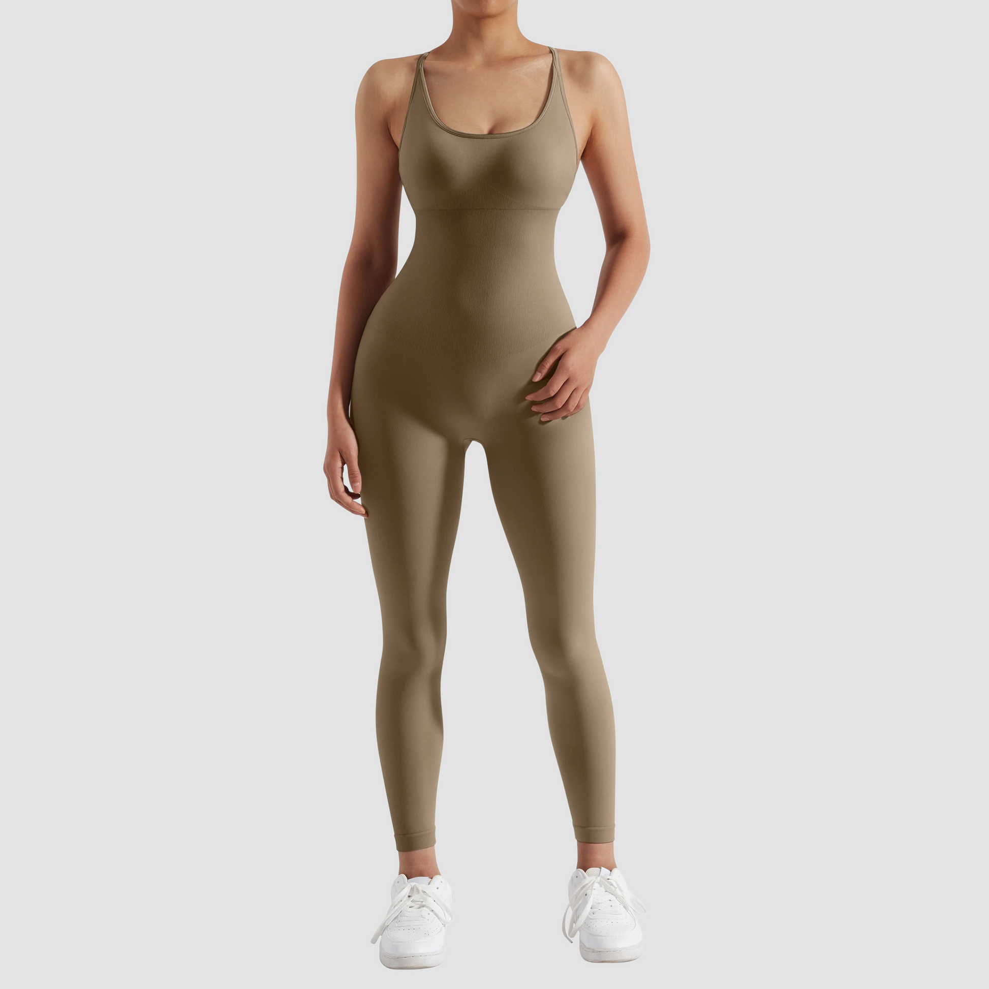 Dames Jumpsuit Zonder Rug Met Bandjes - StudioMarella