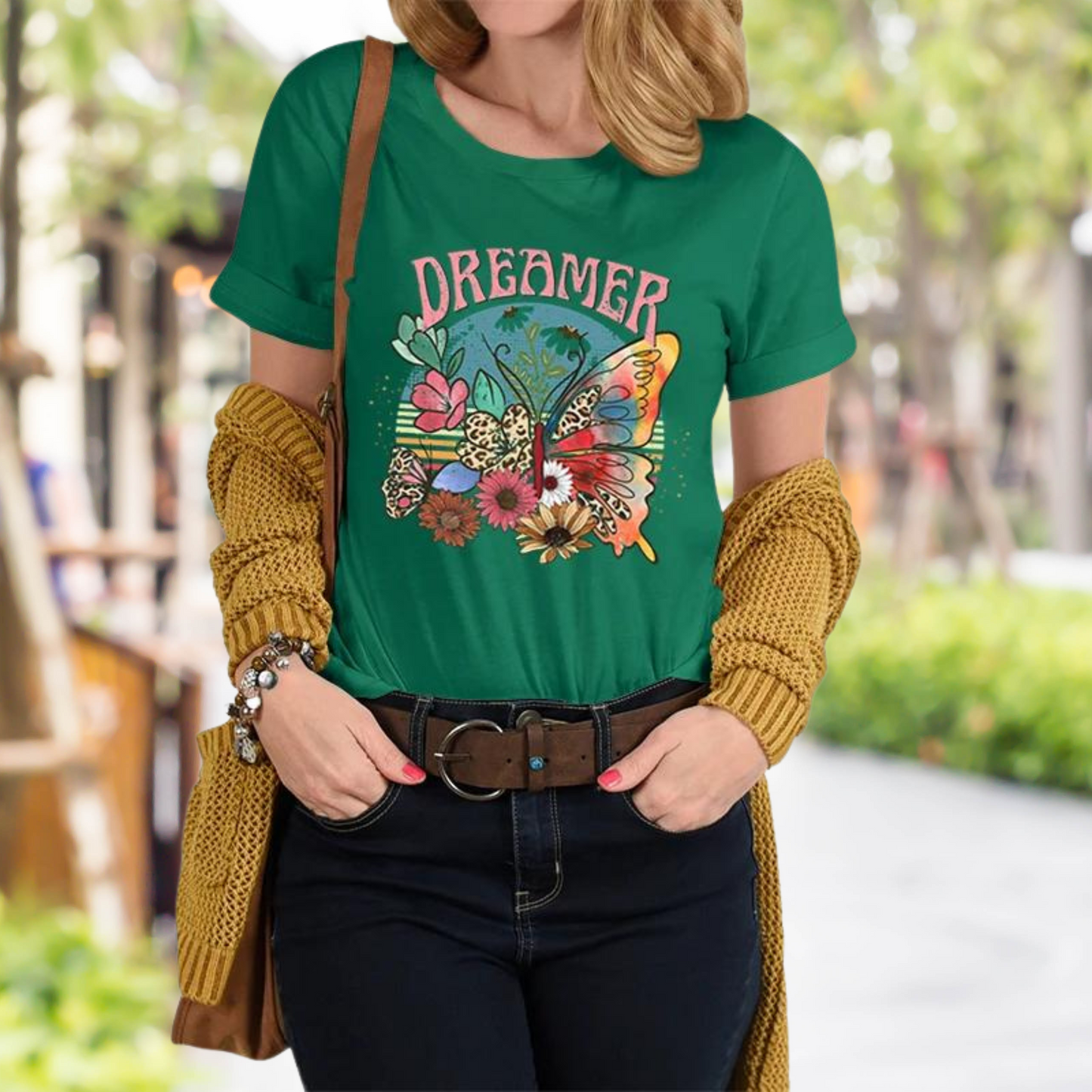 Vrouwelijk Shirt met Leuke Retro Print - StudioMarella