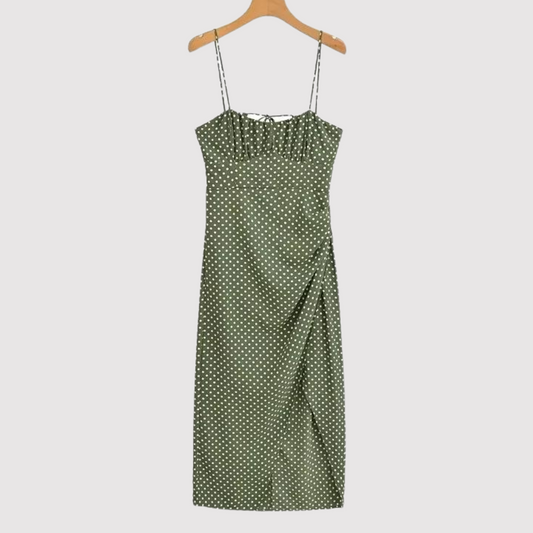 Zomerjurk Met Kant Details Rugloos Design - StudioMarella