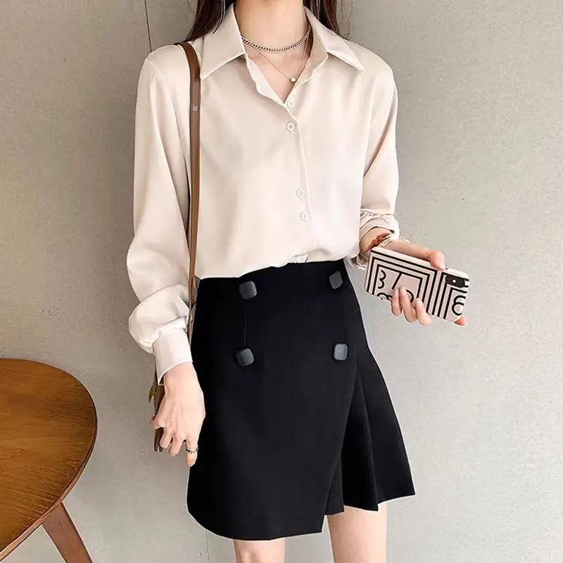 Vrouwelijke Lente Blouse Met Korte Mouwen