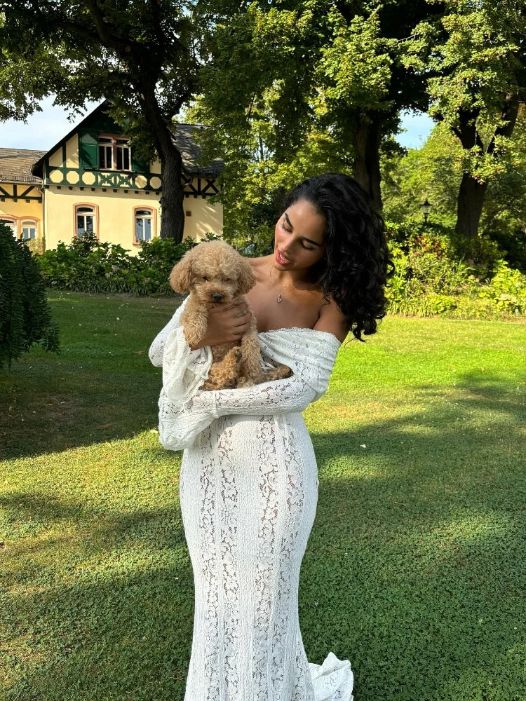 Off-Shoulder Maxi Jurk met Kant en Ruffles Elegante Vrouwelijke Stijl