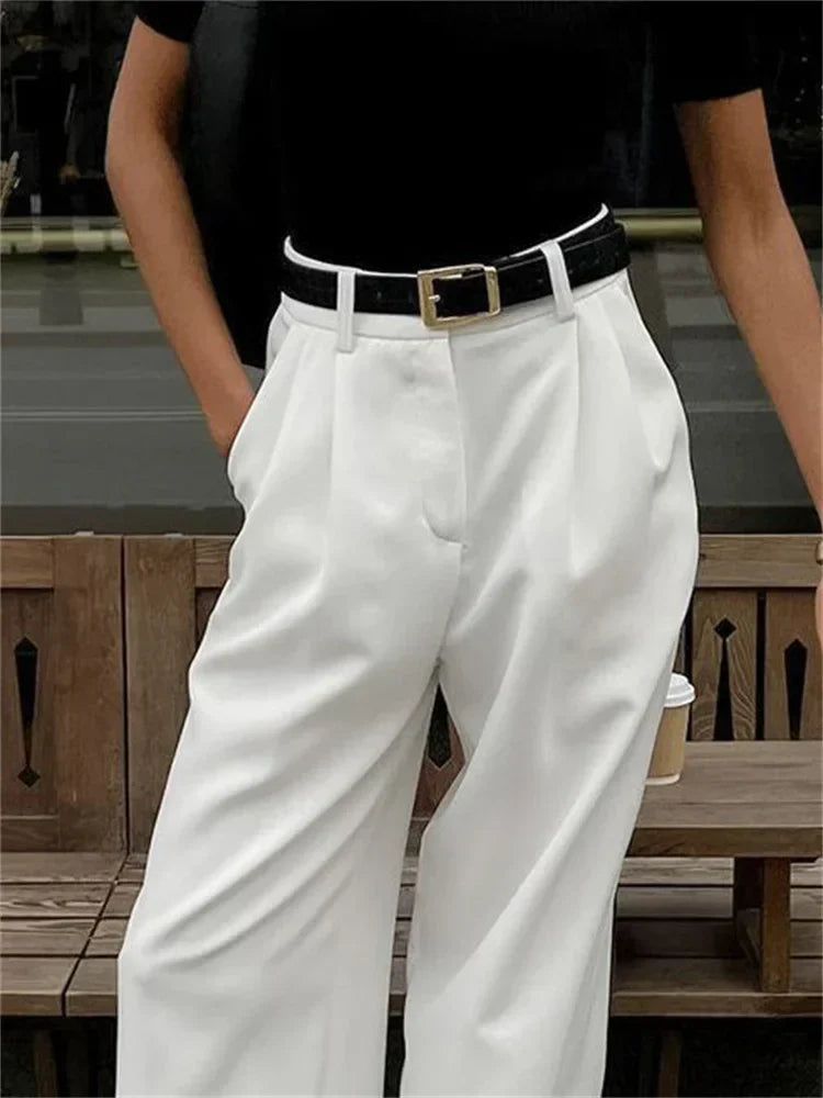 Witte Chino Broek Vrouw Klassieke Stijl