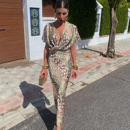 Maxi Jurk Elegante Pasvorm met Twist Detail - StudioMarella