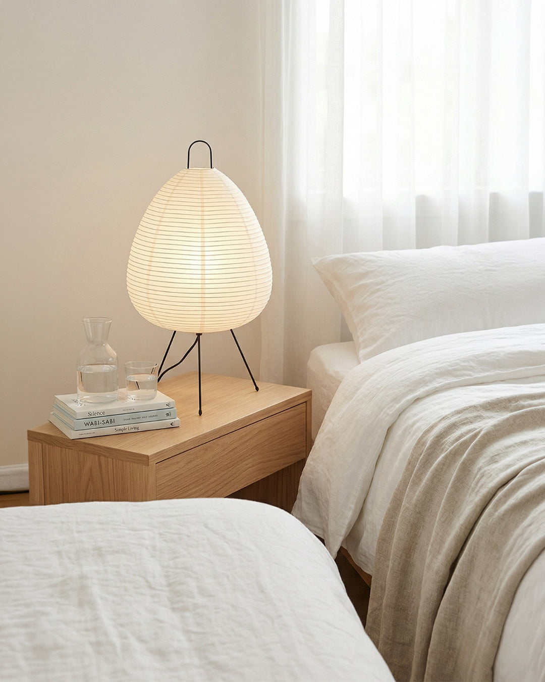 Japanse Tafellamp Sakura met Rijstpapier & Driepoot – Minimalistisch Design Warm Wit Licht – Ø28cm H48cm