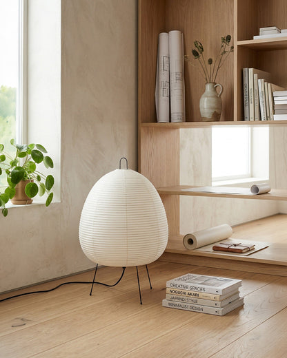 Japanse Tafellamp Sakura met Rijstpapier & Driepoot – Minimalistisch Design Warm Wit Licht – Ø28cm H48cm