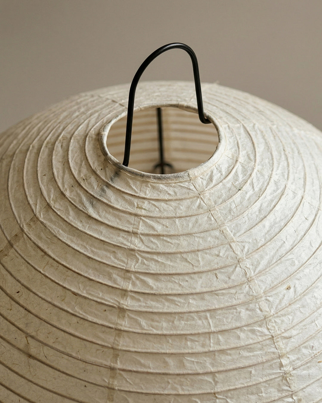 Japanse Tafellamp Sakura met Rijstpapier & Driepoot – Minimalistisch Design Warm Wit Licht – Ø28cm H48cm