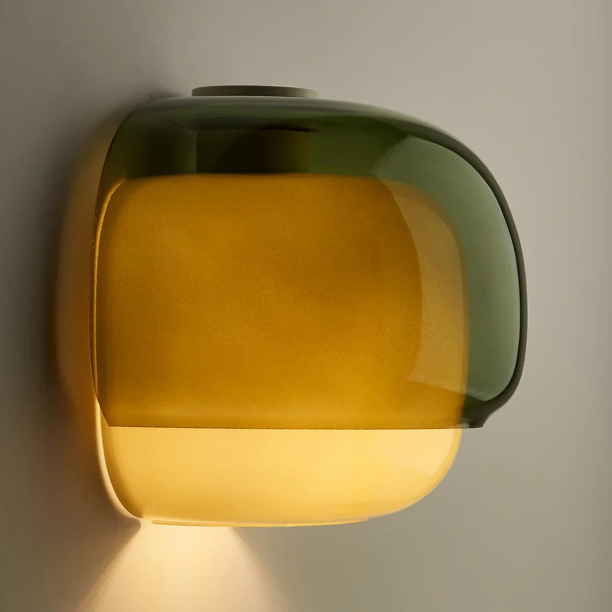 Moderne Glazen Wandlamp met Dubbele Paddenstoelkap – Kleurrijk Accent voor Slaapkamer en Gang
