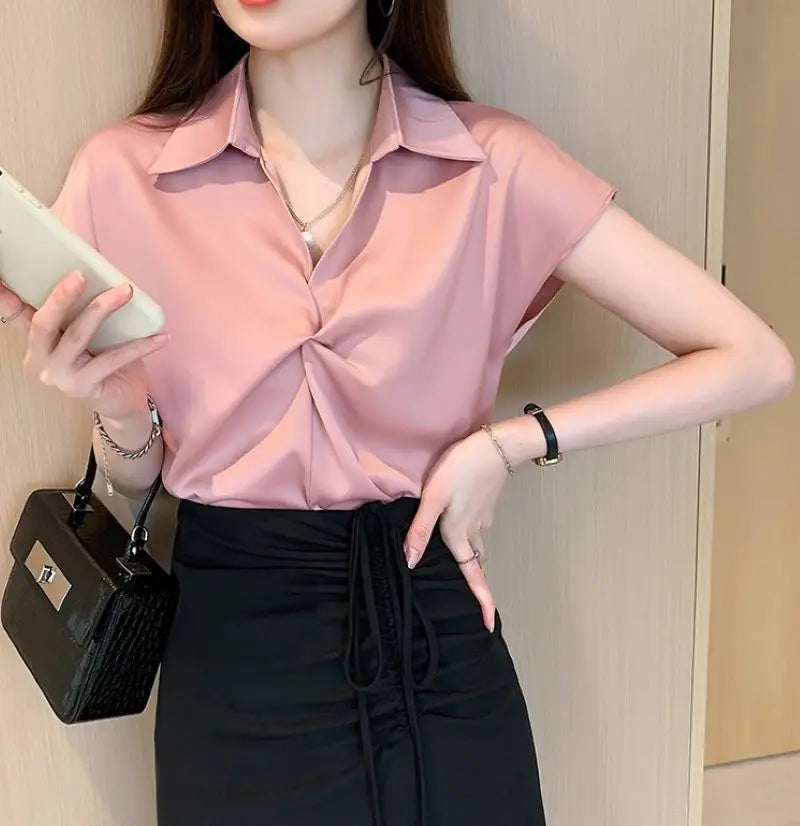 Vrouwelijke Zomerblouse Korte Mouwen Satijn Look